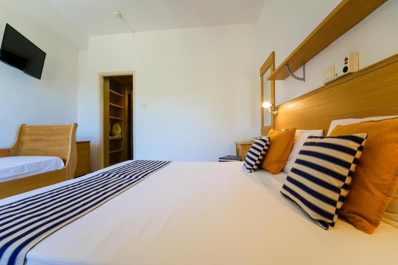 Hotel Le Acacie Capoliveri  Ngoại thất bức ảnh