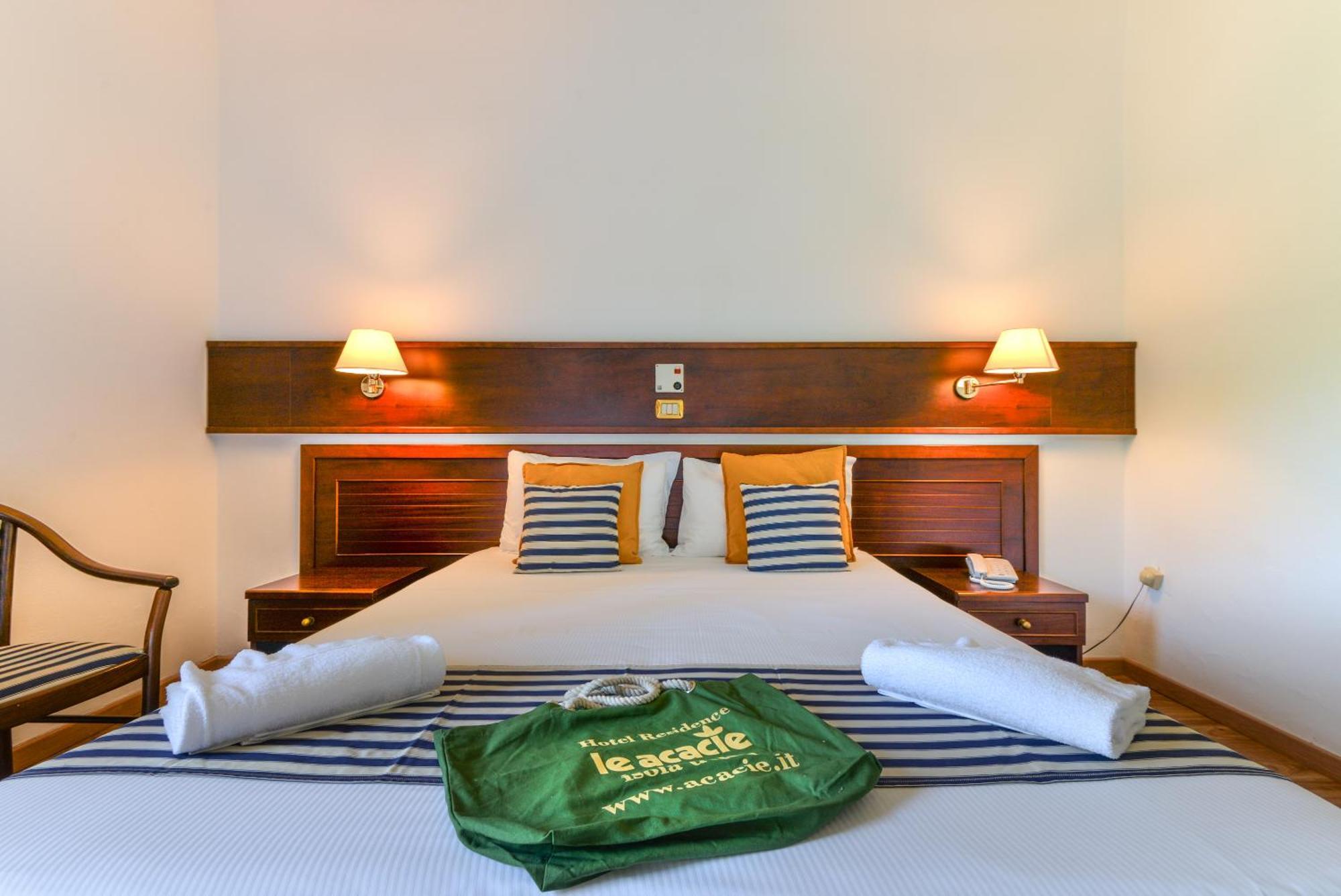 Hotel Le Acacie Capoliveri  Ngoại thất bức ảnh