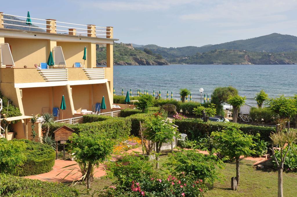 Hotel Le Acacie Capoliveri  Ngoại thất bức ảnh